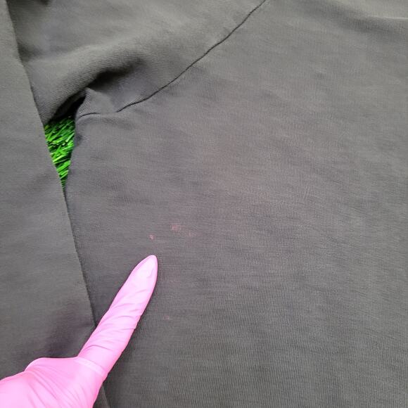 Nas Hip-Hop Sweatshirt Womens XS 18x25 Faded Black Baggy Illmatic - Picture 4 of 14